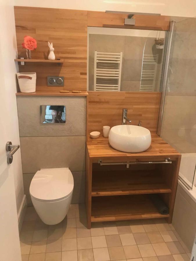 LA MAISON DE LA DUNE - Jacuzzi 1ère séance offerte - Piscine chauffée avec Abri Amovible - Plage située à 200m, accès direct par le bois - Borne VE La Couarde-sur-Mer Exterior foto